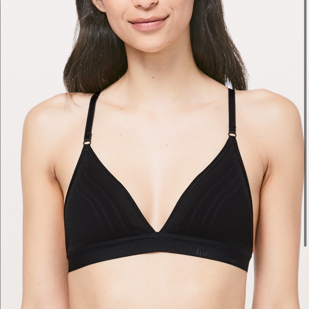 LuLuLemon “uncover me bralette”